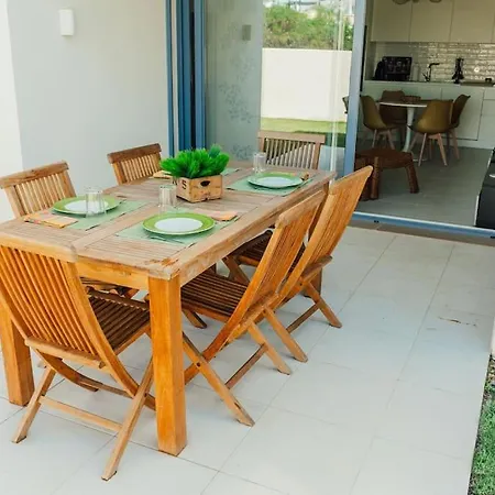2br W- Private Garden, Pool, Gym & Parking Appartamento