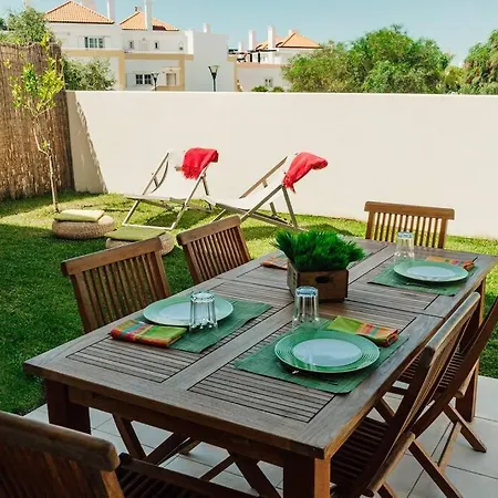 Appartamento 2br W- Private Garden, Pool, Gym & Parking Cabanas De Tavira